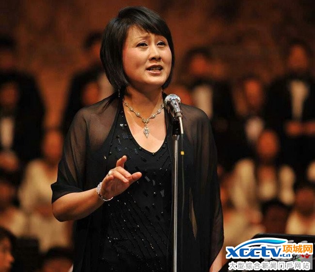 凯丽老公是大山吗 曝国民丈母娘竟有这段不为人知的情史(2)