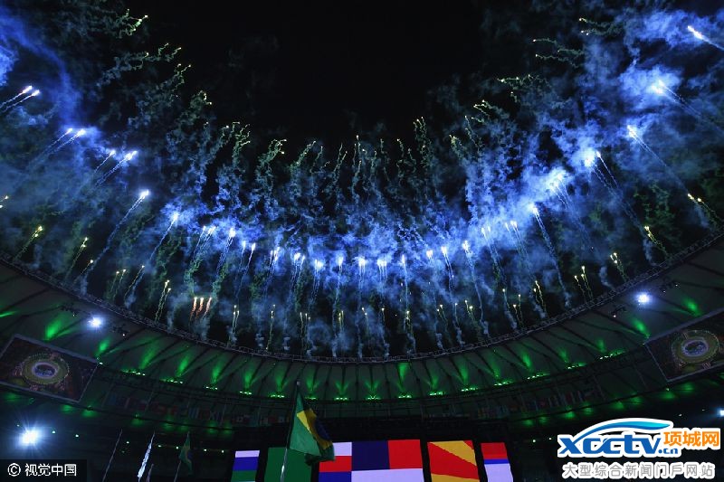 2016里约残奥会闭幕式东京八分钟闪亮接棒画面(组图)