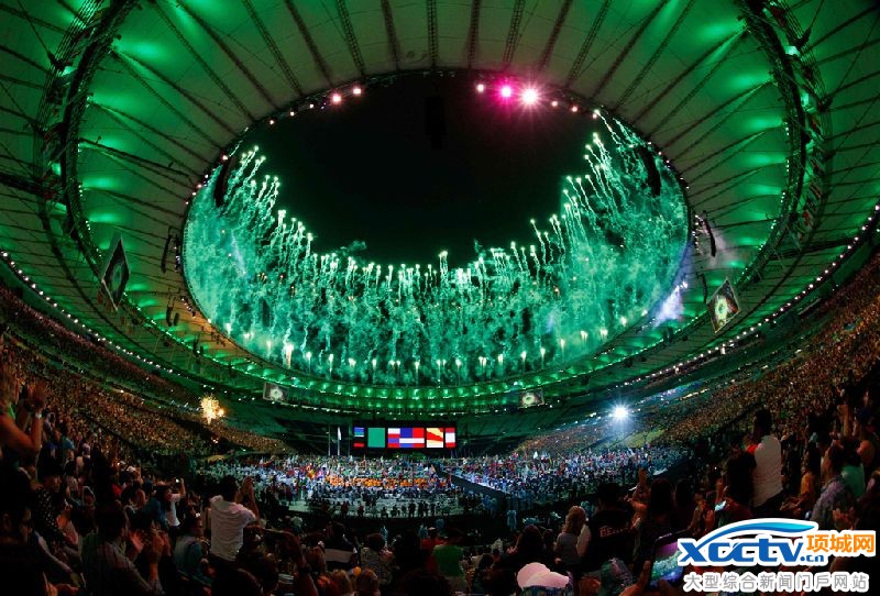 2016里约残奥会闭幕式东京八分钟闪亮接棒画面(组图)
