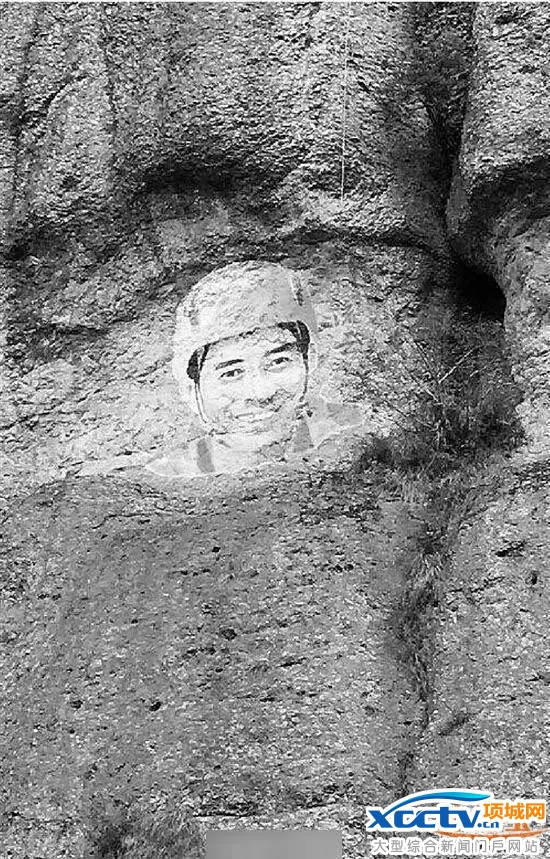 ����Ů������ͷ�� Ϊ��ͼ��ĩ���ͱ��Ϲ�ҹ