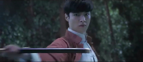 《老九门》番外将播 EXO张艺兴大展棍术呈现精彩打戏.jpg