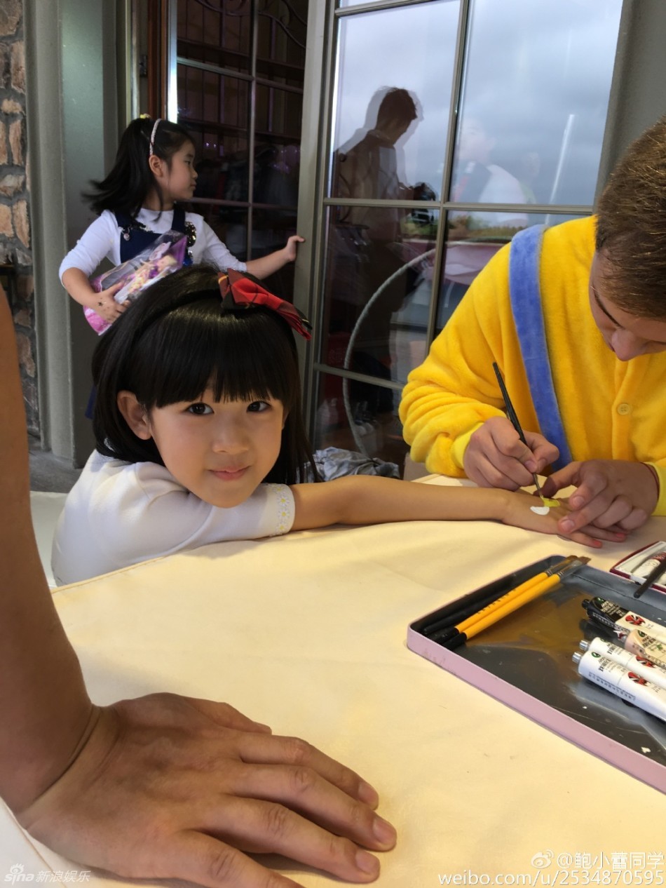 陆毅女儿3.jpg