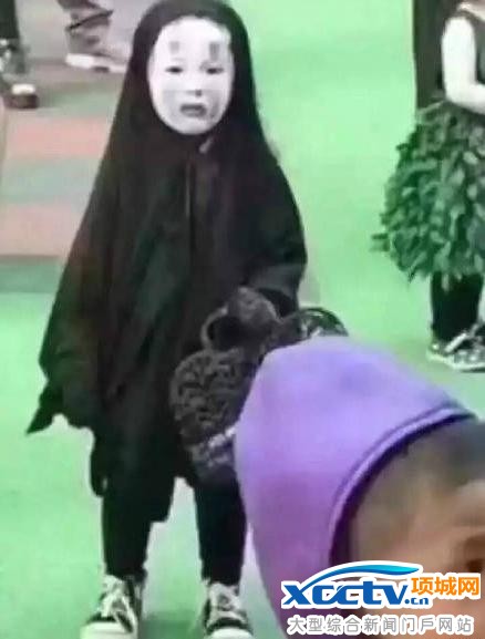 ̨��С�������COS������ ̫�������ſ�ͬѧ