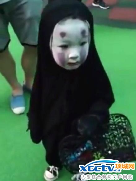 ̨��С�������COS������ ̫�������ſ�ͬѧ