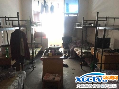 四川一男子坠楼身亡 疑单身多年被人嘲笑自杀