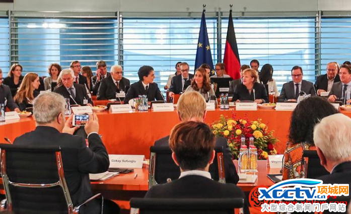 德国总理默克尔出席第9届移民融入峰会