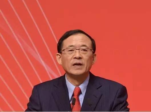 刘士余.jpg