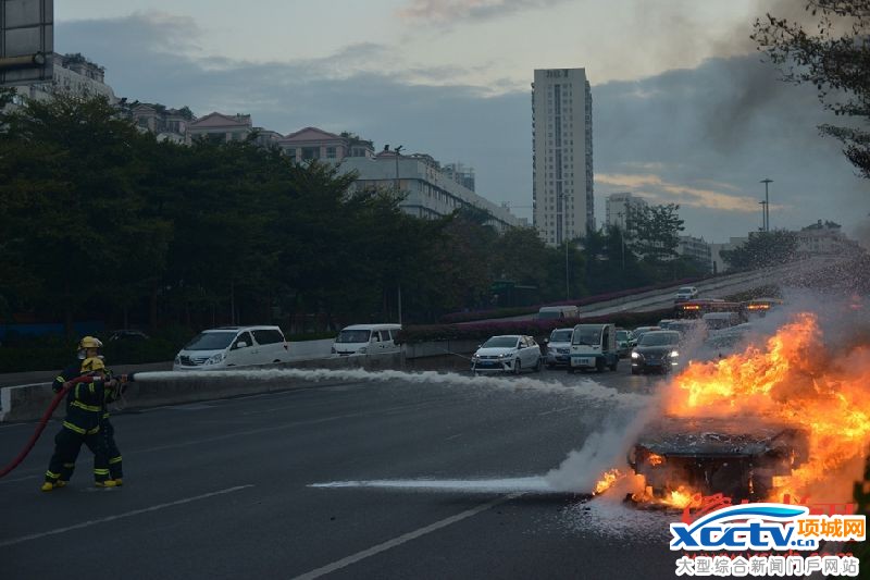 ���ߵ���ݻ��Ҵ��һ�����⳵������ȼ