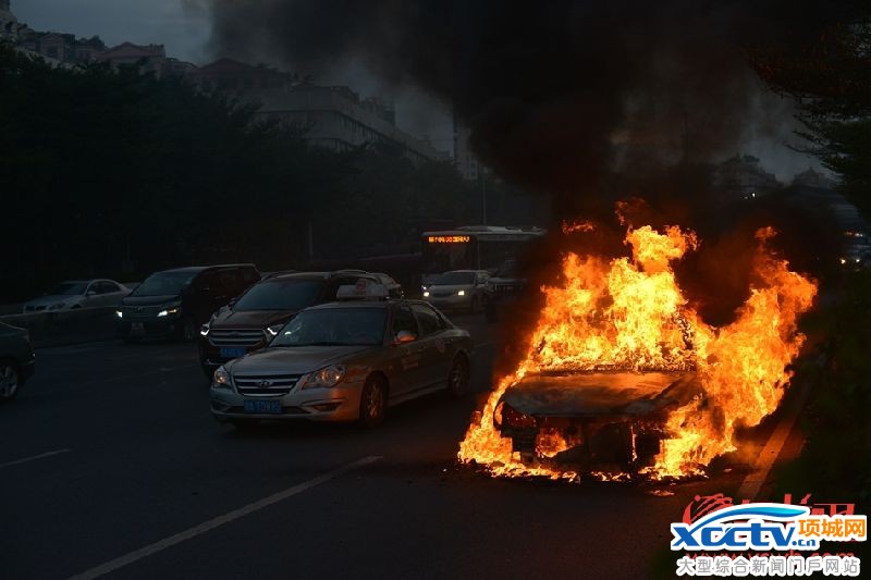 ���ߵ���ݻ��Ҵ��һ�����⳵������ȼ