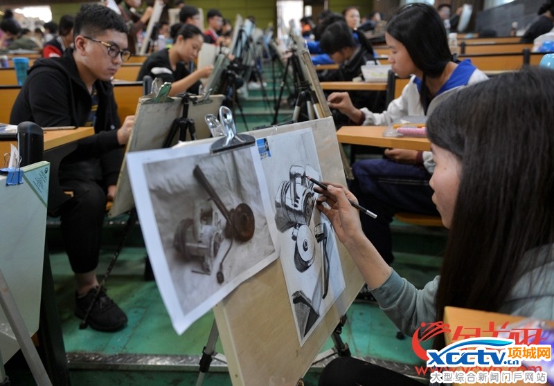 ͼΪ��ʦ���㣬ѧ��������������  ����  ������ �� 3.jpg