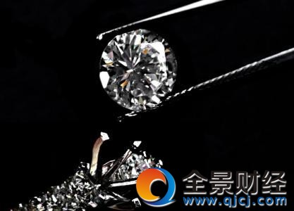 游客吞盗钻石被捕 他们是怎么偷梁换柱的