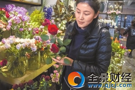 情人节催生“天价玫瑰” 进口个别品种批发千余元一束