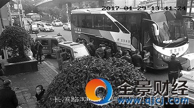 偷鸡蛋被判两年 原来鸡蛋篮子里面还有三万元钱