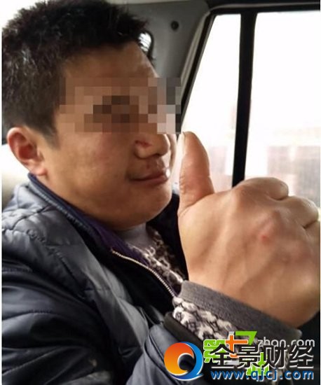 春节醉酒花样百出:那姿势令人哭笑不得
