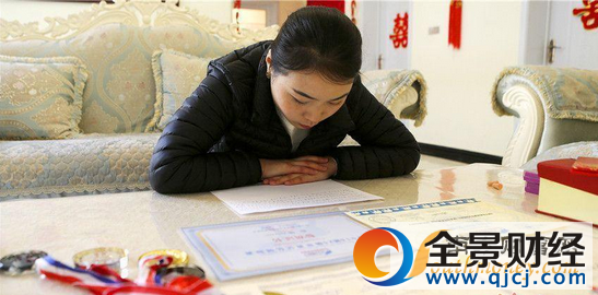 ���������Ů��ʦ