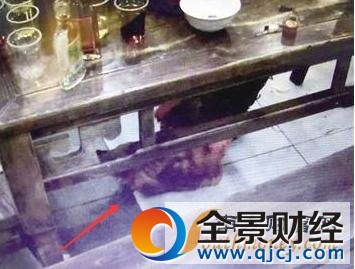 1只鸡吃出10个鸡爪 餐厅偷梁换柱保留活鸡