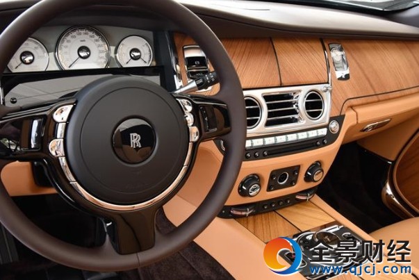 摩纳哥国际车展 奔驰电动概念车F015吸引眼球(组图)