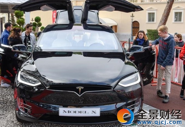 摩纳哥国际车展 奔驰电动概念车F015吸引眼球(组图)