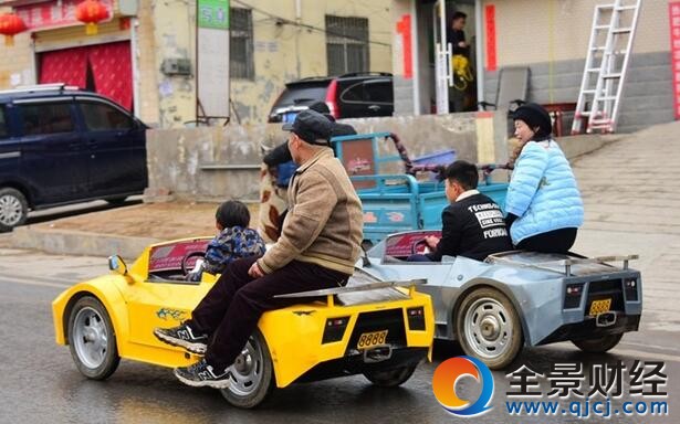 厉害了!我的爷爷 大爷为孙子造兰博基尼闪瞎众人眼