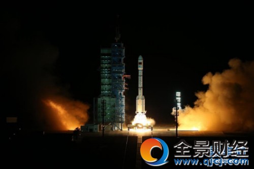 资料图:2016年9月15日,中国在酒泉卫星发射中心用长征二号F运载火箭将天宫二号空间实验室发射升空。 新华社记者 琚振华 摄 图片来源:新华网