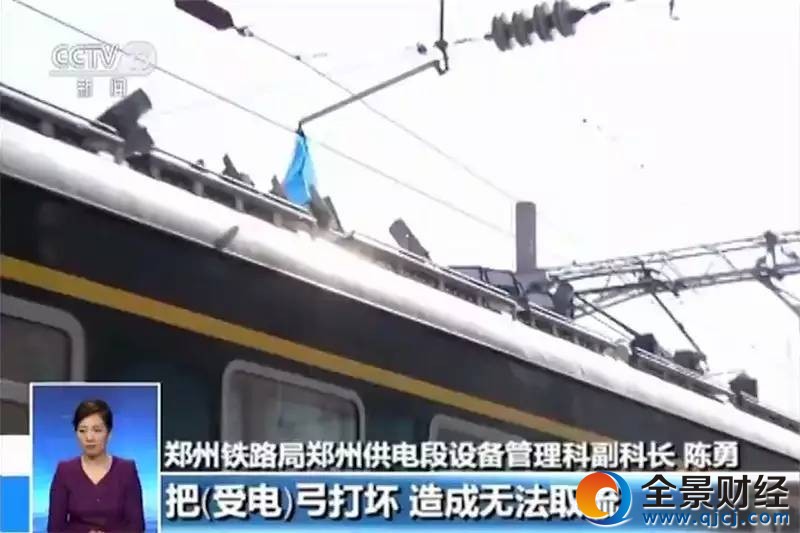 Ŀǰ���������С�ͨ�硢�յ��õ磬ȫ�����Ը�����·�Ϸ��ĽӴ���������������£��Ӵ������ϵĵ�ѹ�ܹ��ﵽ������ǧ�����ڸ�������ʱ��һ������һЩ��Ʈ�����ڽӴ������ϣ��ͺܿ���Ӱ�쵽�г��ܵ繭����ȡ�硣