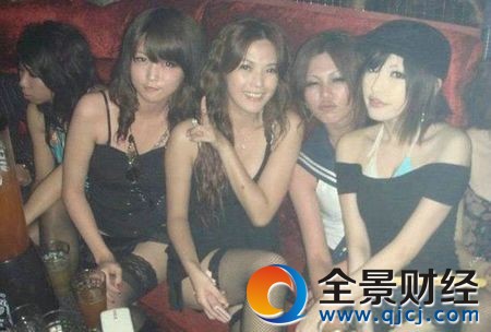 ����Ů��ϴ���õľ����Ի�������������ȫ�ܲ���