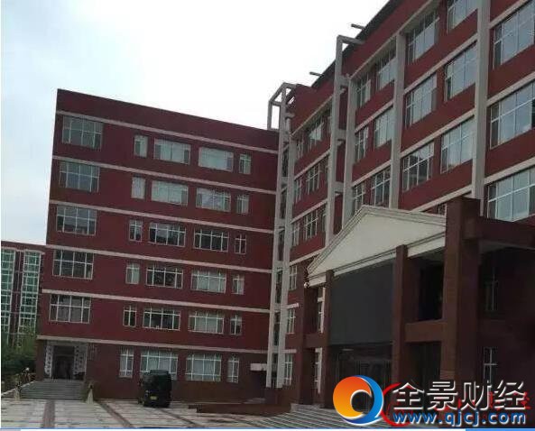 男生,教室,掐死,女生,杀人,强奸