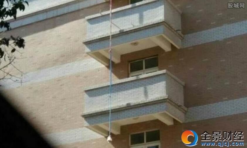 用床单从6楼吊外卖