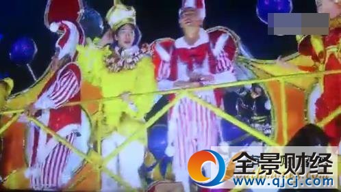 《花少3》路透照来了!古力娜扎江疏影穿比基尼比美