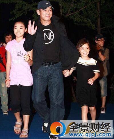 �������ĸ�Ů��������СŮ���������ع⣬������������ȴ������