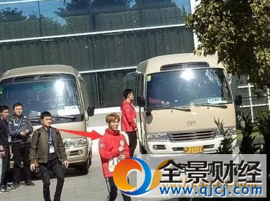 奔跑吧第三期在哪里录制什么时候播出 鹿晗打招呼被保安拉走