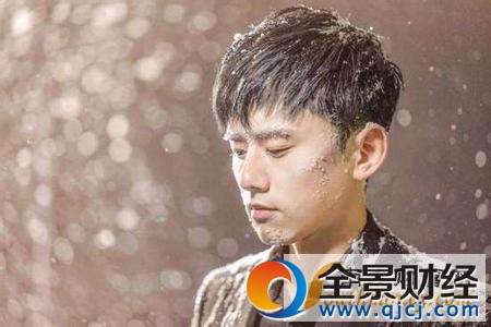 张杰唱歌崩溃落泪 网友:难道是因为谢娜将离开快本心疼张杰蓝瘦香菇