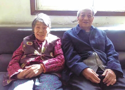 任玉堂：四十三年堅(jiān)守三尺講臺(tái) 擔(dān)任過20多所學(xué)校的校長(zhǎng)