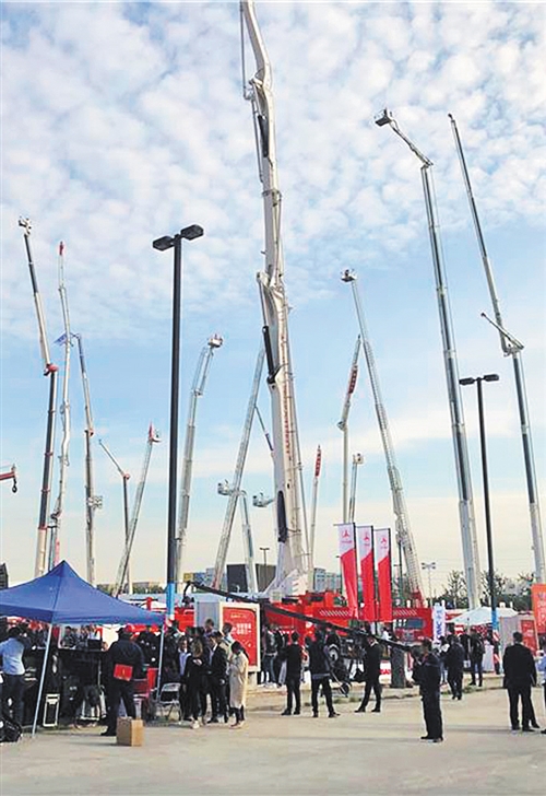 大块头有大智慧!国内自主知识产权消防设备展出