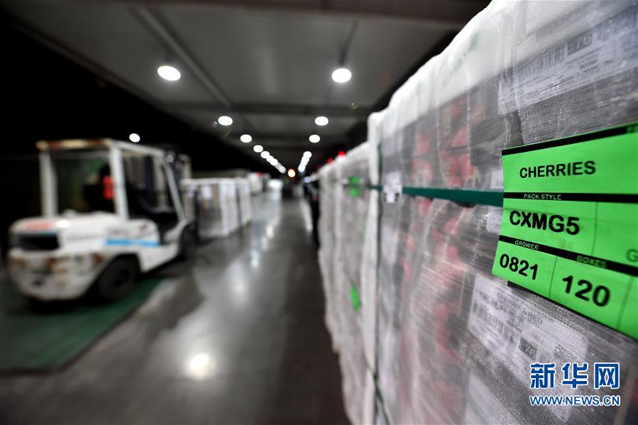 （新华全媒头条·图文互动）（4）一个内陆大省的开放朋友圈