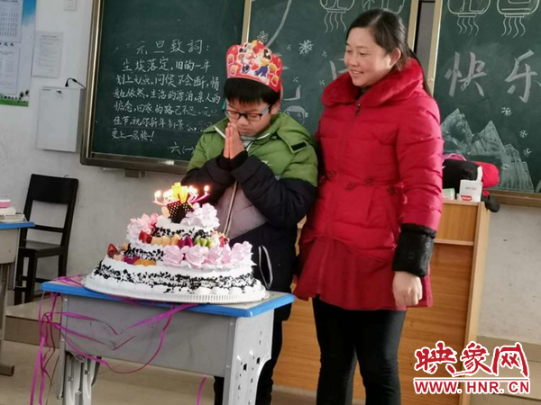 車禍中痛失雙親 信陽11歲少年在關(guān)愛中自立自強(qiáng)