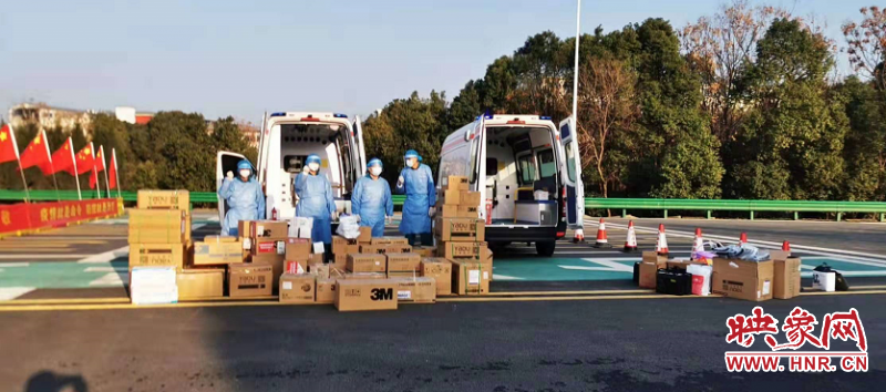 鄭大一附院新一批物資運(yùn)抵武漢、信陽一線 助力打贏疫情防控阻擊戰(zhàn)