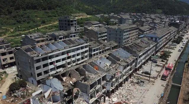 浙江槽罐车爆炸事故搜救结束！液化气威力巨大太吓人