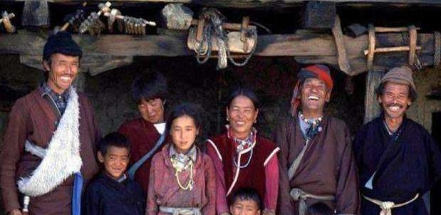 尼泊尔一妻多夫制：女人的作用就是繁衍后代
