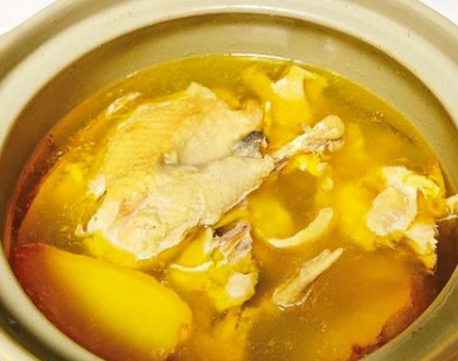 炖鸡的汤怎么炖才好喝？不能放如八角、花椒等辛香料