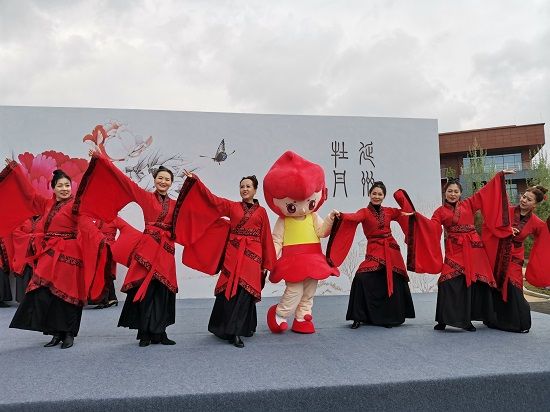历时60天！绒言绒语完美呈现延安首届牡丹文化节吉祥物