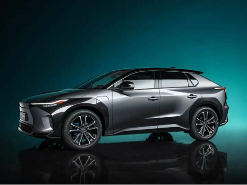 丰田TOYOTA bZ纯电动专属系列亮剑 全方位电动化贡献中国碳中和事业