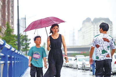 今起至本周四雨水将持续“光顾” 雨雨雨将和你一起上班