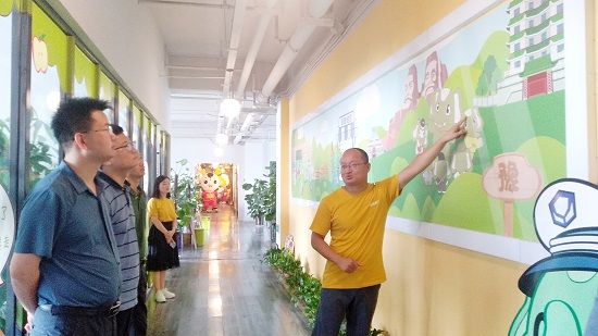 共探IP+時代品牌崛起之路！易企商學院到絨言絨語參觀交流