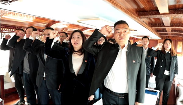 副中心首部百集微纪录片《百姓心中的百年大党》 以百姓心声敬百年大党