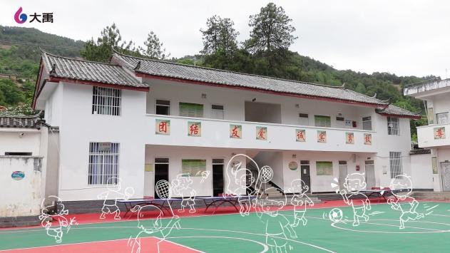 翻山越岭去走访，大禹红人肥仔妈妈关注偏远地区儿童