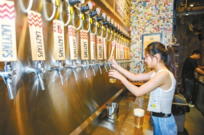 “精酿啤酒”突然火了 它能否撬动大众市场？