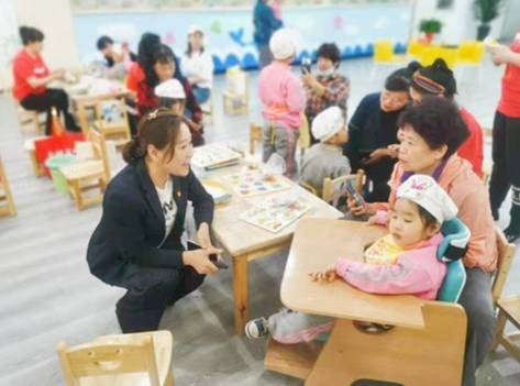 中华财险关注社会，心系群众