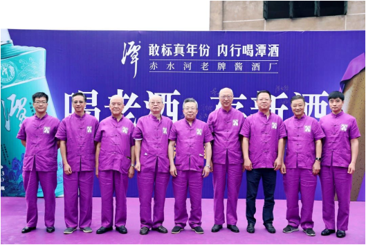 線上超200萬人圍觀“潭酒真年份”，潭酒真年份調酒節(jié)為什么一夜爆紅？