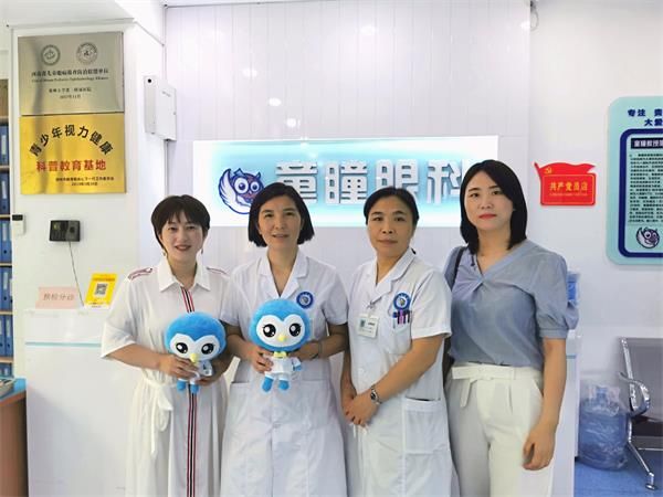郑州童瞳眼科医院迎来智博商学院访问团